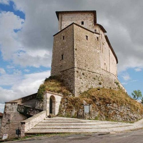 RACCOLTA COMUNALE D'ARTE DELLA ROCCA DI FRONT